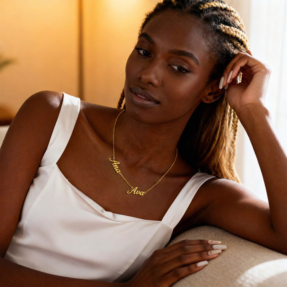 Personalized jewelry that tells a story 📖